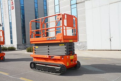 Crawler Scissor Lift on Industrial Construction