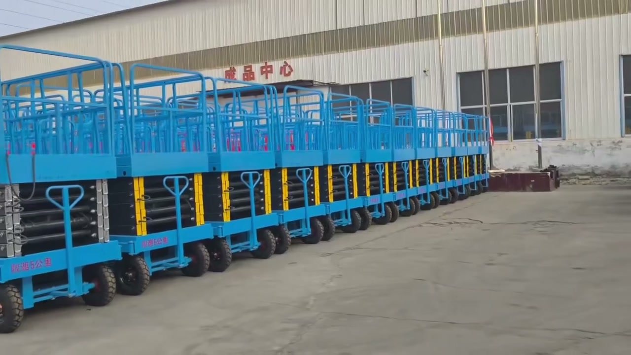 Scissor-type aerial work platforms available in various specifications—ready for immediate delivery.